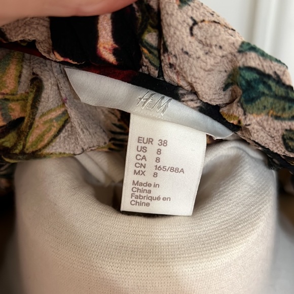 H&M butterfly midi dress - Picture 7 of 8